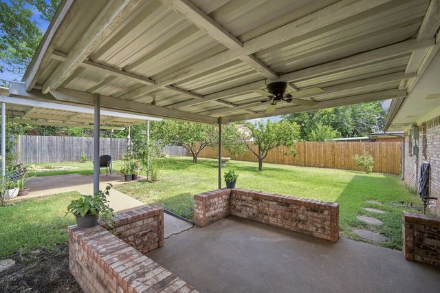 1508 Hillside Drive, Midlothian, TX 76065