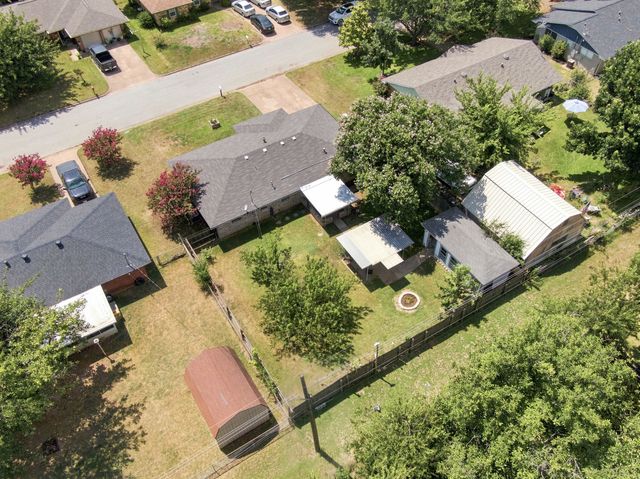 1508 Hillside Drive, Midlothian, TX 76065
