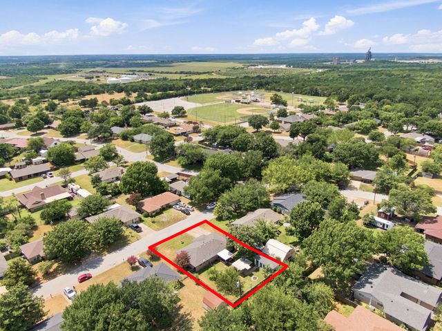 1508 Hillside Drive, Midlothian, TX 76065