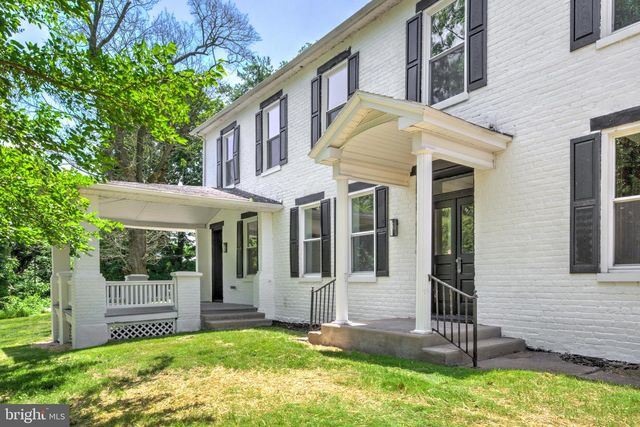 2 N LANDVALE ST, York Haven, PA 17370