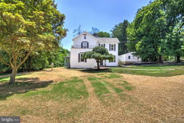2 N LANDVALE ST, York Haven, PA 17370