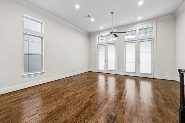 1624 Wrenwood Lakes, Houston, TX 77043