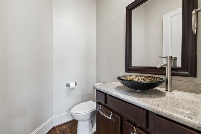 1624 Wrenwood Lakes, Houston, TX 77043