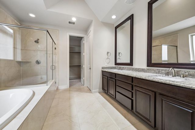 1624 Wrenwood Lakes, Houston, TX 77043