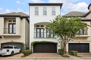 1624 Wrenwood Lakes, Houston, TX 77043