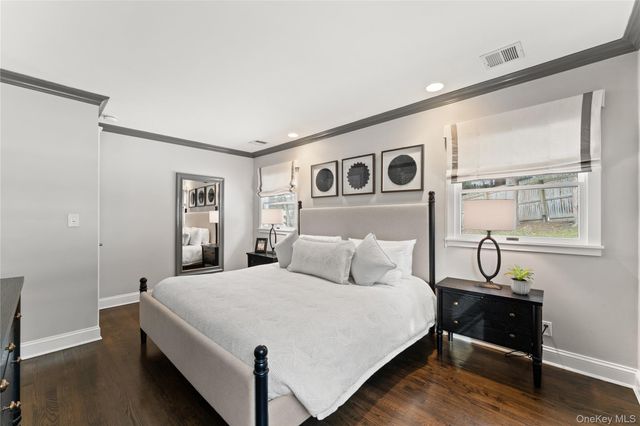 20 Riverview Road, Irvington, NY 10533