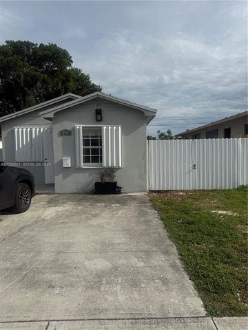 713 NW 4th St, Hallandale Beach, FL 33009