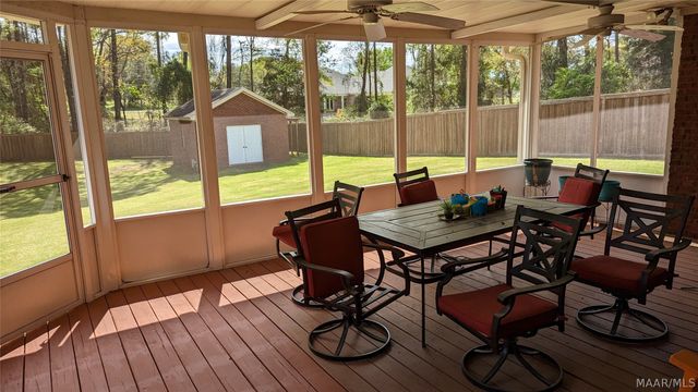 105 Little Deer Run, Millbrook, AL 36054