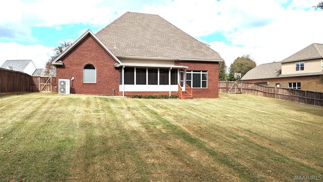 105 Little Deer Run, Millbrook, AL 36054