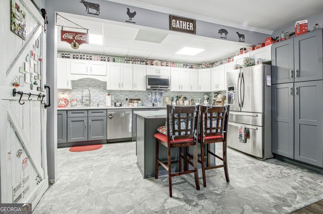 967 Tope Road, Sharpsburg, GA 30277