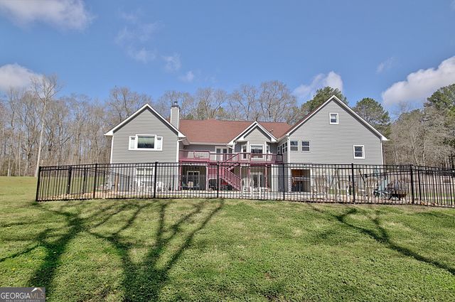 967 Tope Road, Sharpsburg, GA 30277