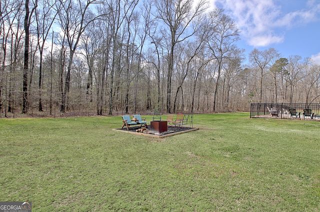 967 Tope Road, Sharpsburg, GA 30277