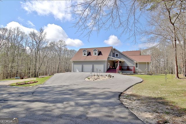 967 Tope Road, Sharpsburg, GA 30277