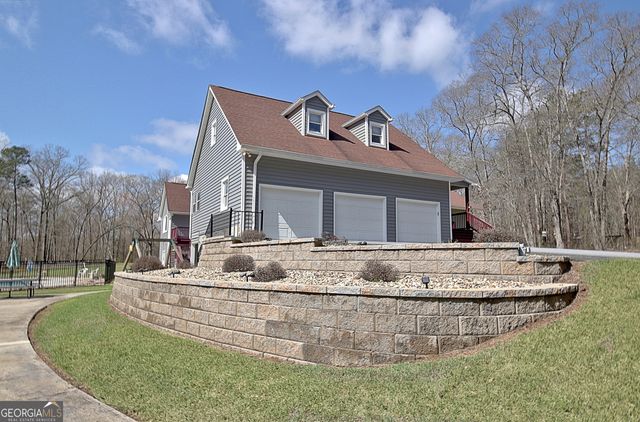 967 Tope Road, Sharpsburg, GA 30277