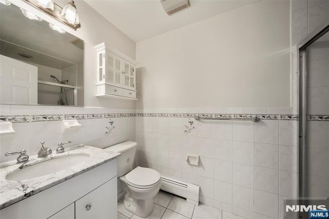229 Franklin Avenue B, Cliffside Park, NJ 07010