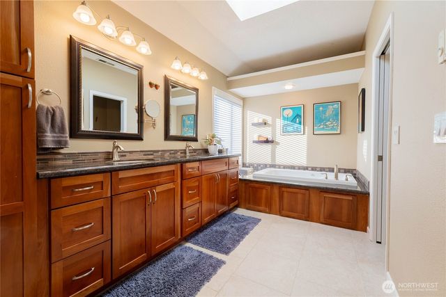 13817 SE 36th Street, Vancouver, WA 98683