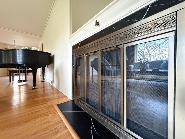 1040 Mayowood Road SW, Rochester, MN 55902