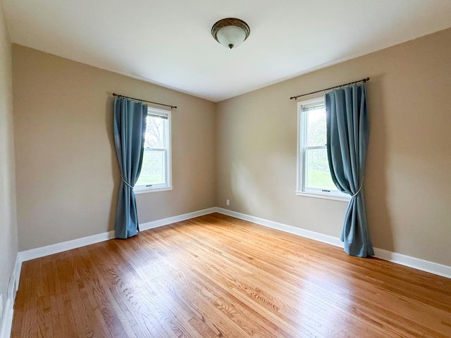 1040 Mayowood Road SW, Rochester, MN 55902