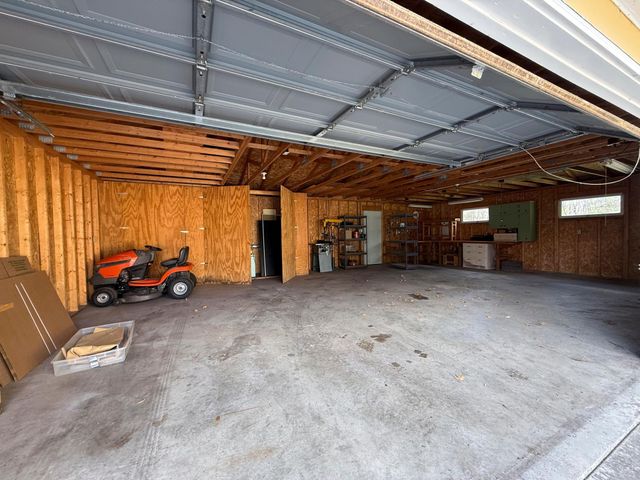 1040 Mayowood Road SW, Rochester, MN 55902