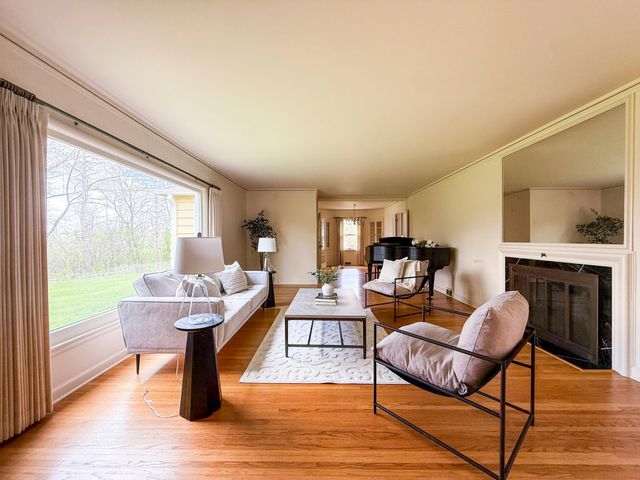 1040 Mayowood Road SW, Rochester, MN 55902