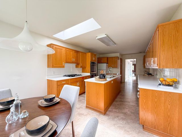 1040 Mayowood Road SW, Rochester, MN 55902
