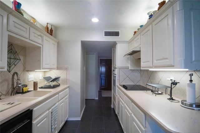 829 Cambridge Drive, Plano, TX 75023