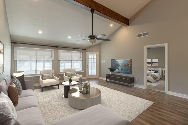 619 E Country Grove Circle, Pearland, TX 77584