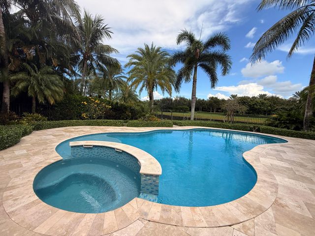 8401 Eagleville Avenue, Delray Beach, FL 33446