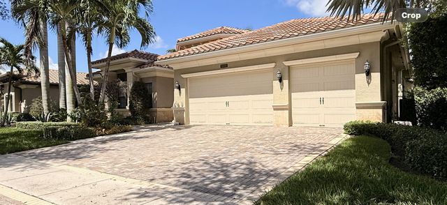 8401 Eagleville Avenue, Delray Beach, FL 33446