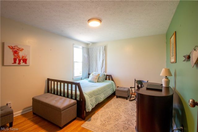 10381 Portage Street NW, Canal Fulton, OH 44614