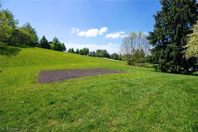 10381 Portage Street NW, Canal Fulton, OH 44614