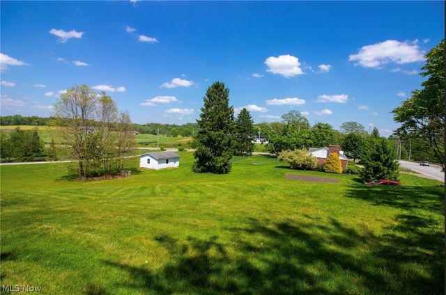 10381 Portage Street NW, Canal Fulton, OH 44614