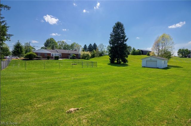 10381 Portage Street NW, Canal Fulton, OH 44614