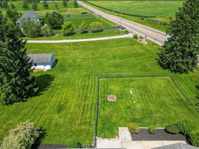 10381 Portage Street NW, Canal Fulton, OH 44614