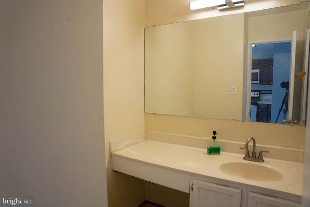 8654 VENOY CT, Alexandria, VA 22309