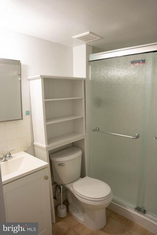 8654 VENOY CT, Alexandria, VA 22309