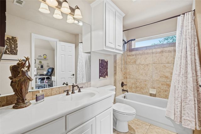 199 Deer Creek Drive, Aledo, TX 76008