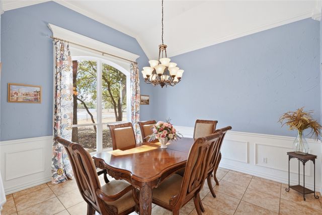199 Deer Creek Drive, Aledo, TX 76008