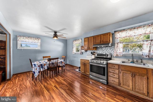 1 RONDON AVE, Berlin, NJ 08009