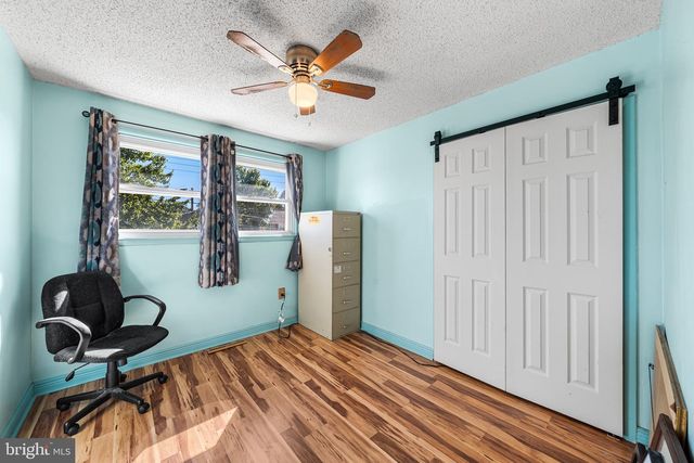 1 RONDON AVE, Berlin, NJ 08009