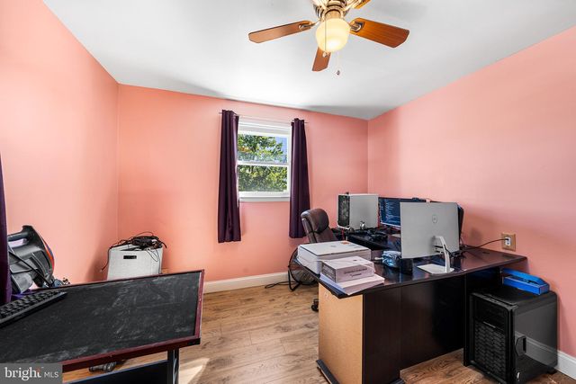 1 RONDON AVE, Berlin, NJ 08009