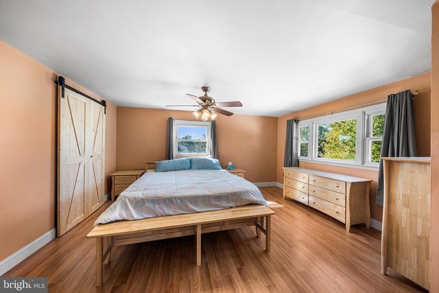 1 RONDON AVE, Berlin, NJ 08009