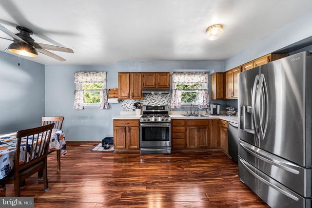1 RONDON AVE, Berlin, NJ 08009
