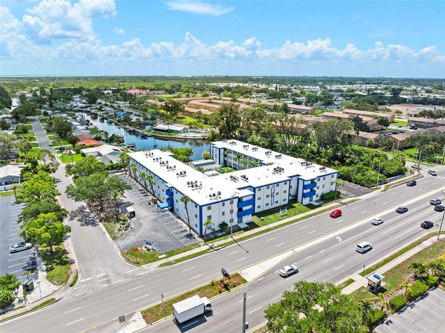 350 79TH AVENUE N 134, St Petersburg, FL 33702