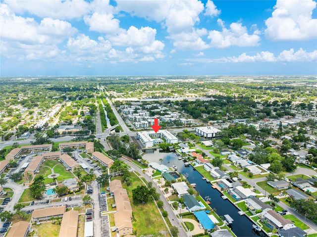 350 79TH AVENUE N 134, St Petersburg, FL 33702