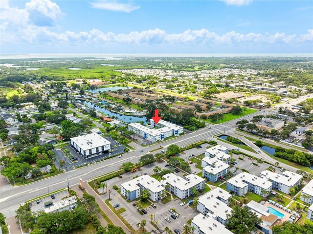 350 79TH AVENUE N 134, St Petersburg, FL 33702