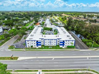 350 79TH AVENUE N 134, St Petersburg, FL 33702