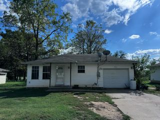 2914 West Chestnut Street, Springfield, MO 65803