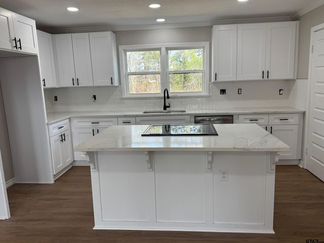 11447 E HWY 64 E, Tyler, TX 75707