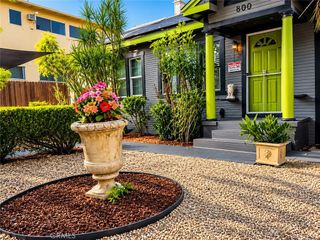 800 N Hobart, Los Angeles, CA 90029